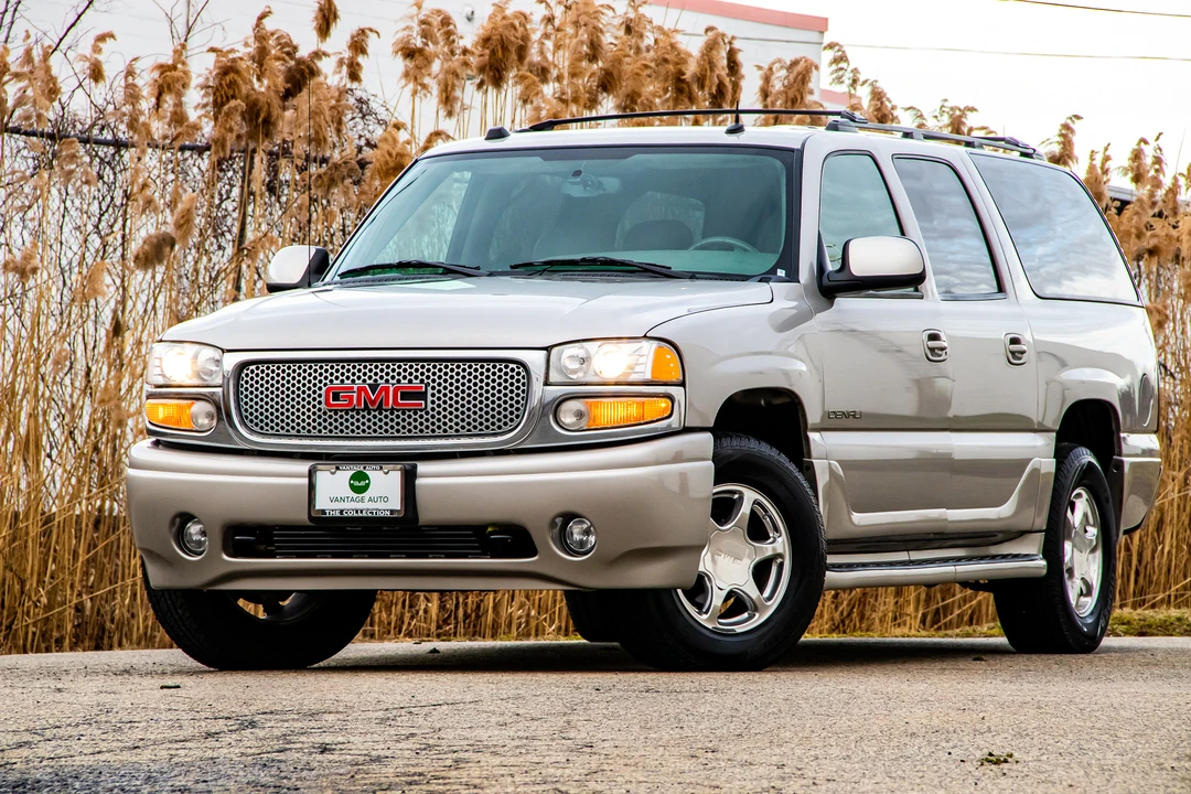 2004 GMC Yukon 2nd Gen - Image 3 of 31
