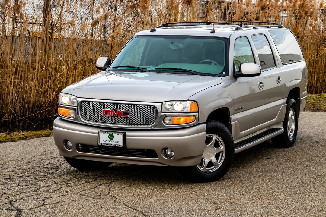2004 GMC Yukon 2nd Gen - Image 4 of 31