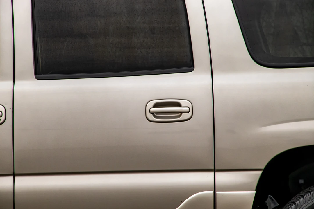 2004 GMC Yukon 2nd Gen - Image 26 of 31