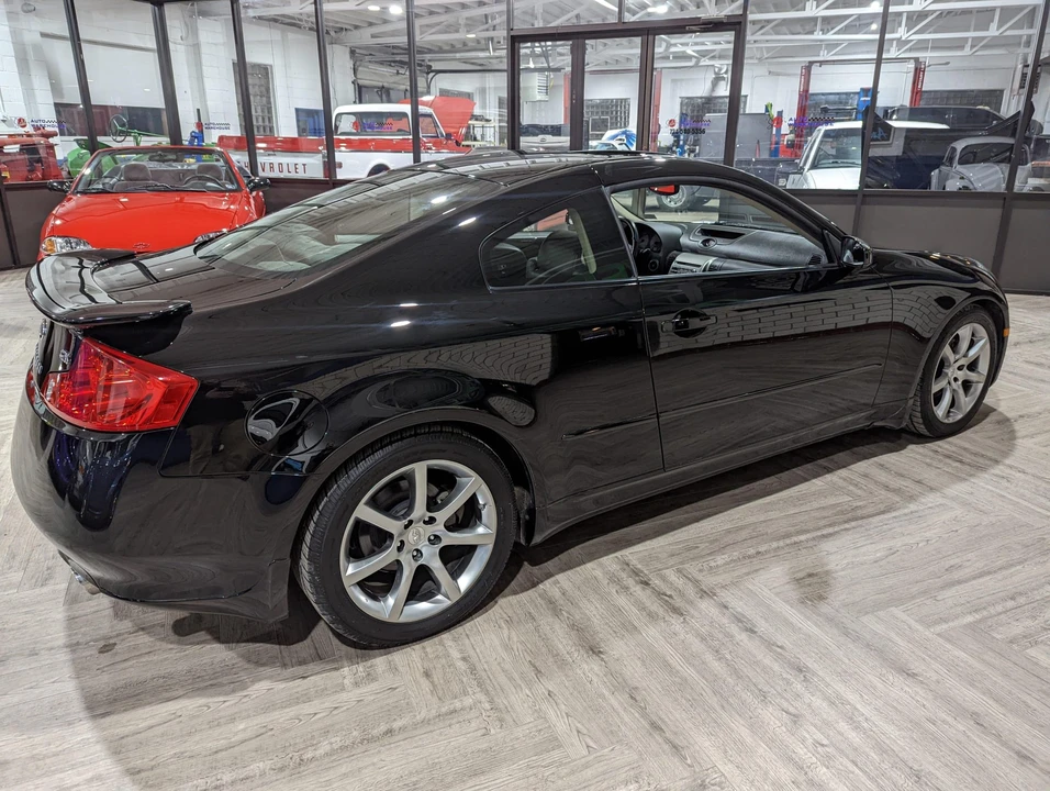 2004 Infiniti G35 3rd Gen - Image 22 of 31