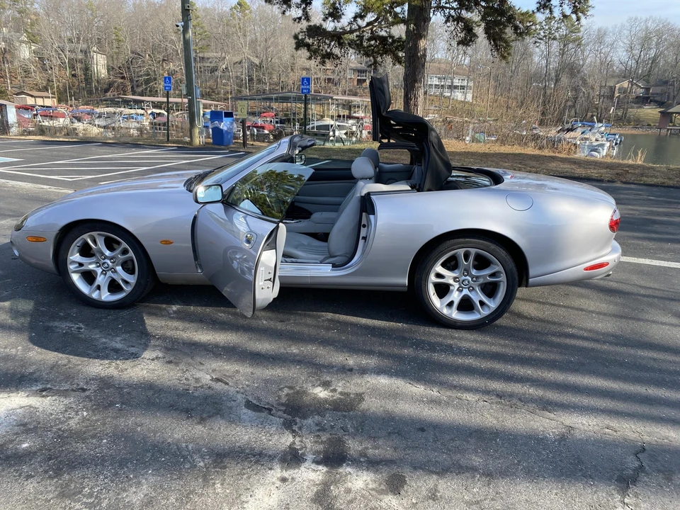 2004 Jaguar X100 XK8 - Image 8 of 31