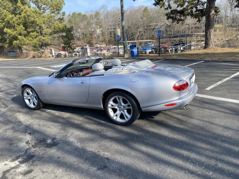 2004 Jaguar X100 XK8 - Image 10 of 31