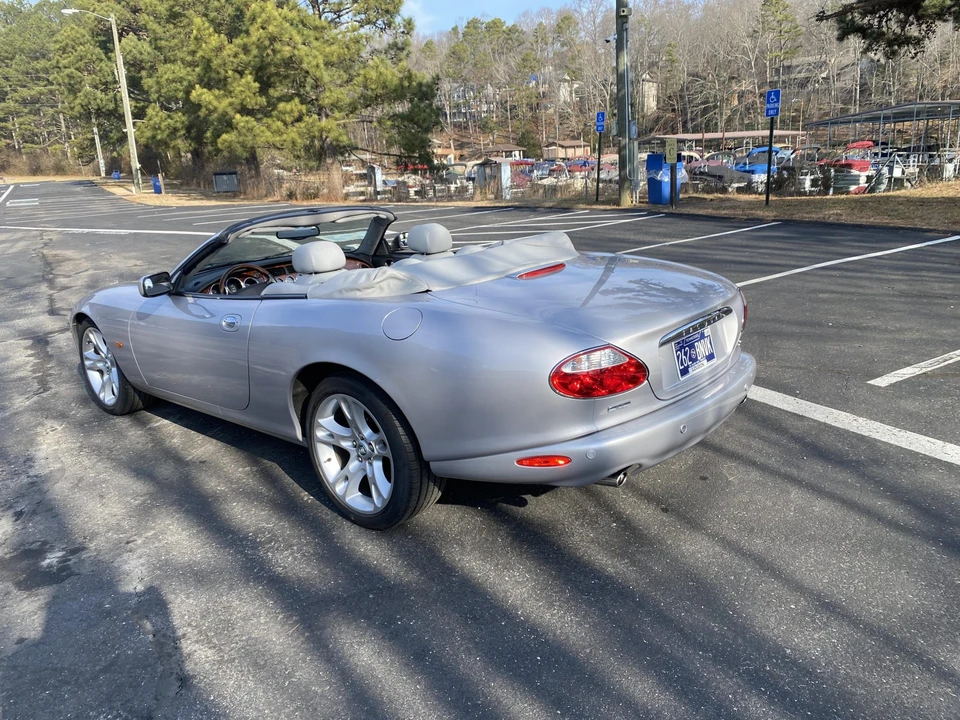 2004 Jaguar X100 XK8 - Image 11 of 31