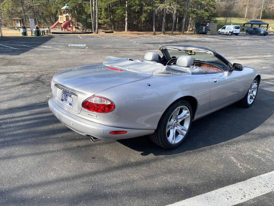 2004 Jaguar X100 XK8 - Image 15 of 31