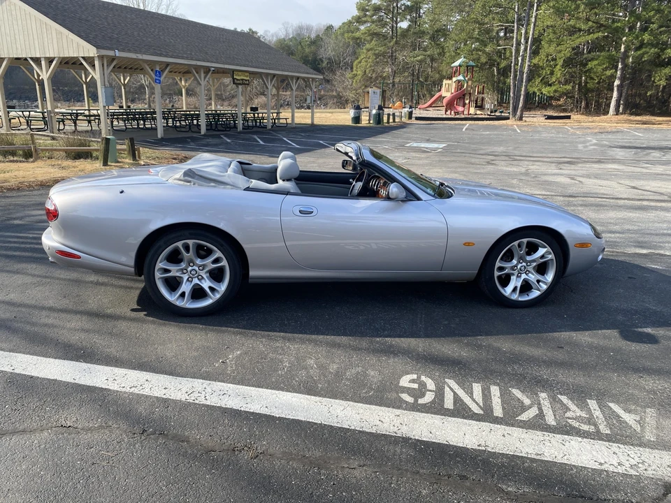 2004 Jaguar X100 XK8 - Image 19 of 31