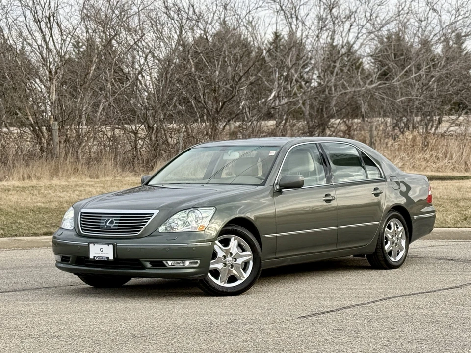 2004 Lexus LS 3rd Gen - Image 5 of 31