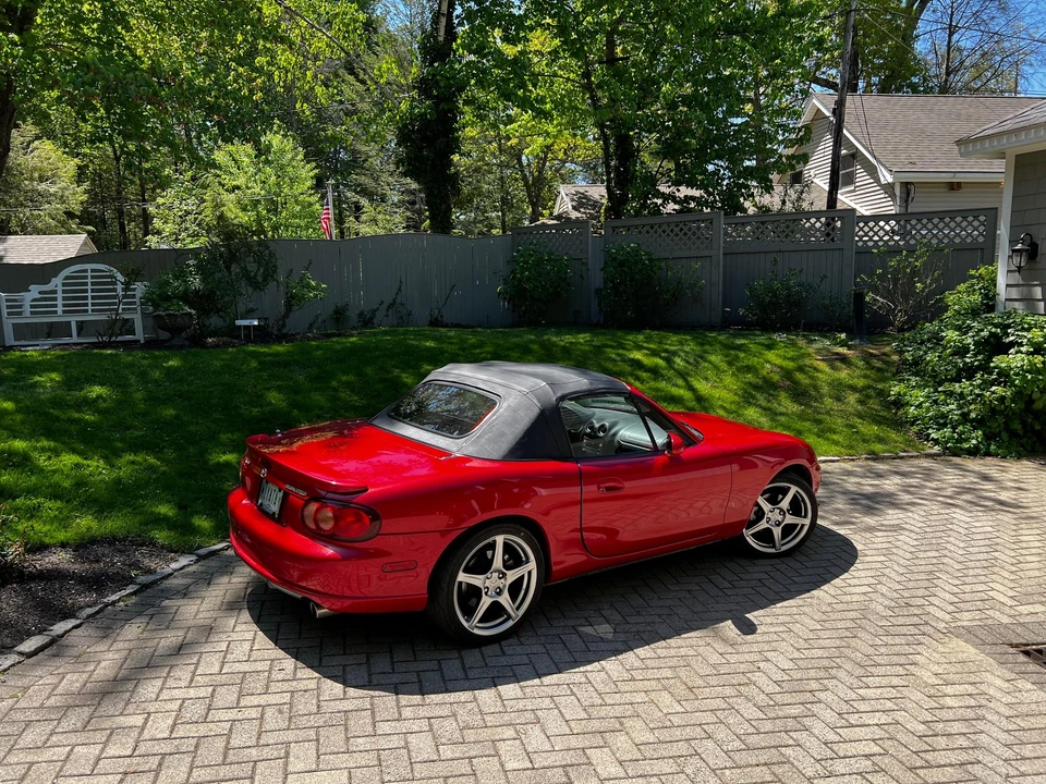 2004 Mazda NB Mazdaspeed MX-5 Miata - Image 17 of 31