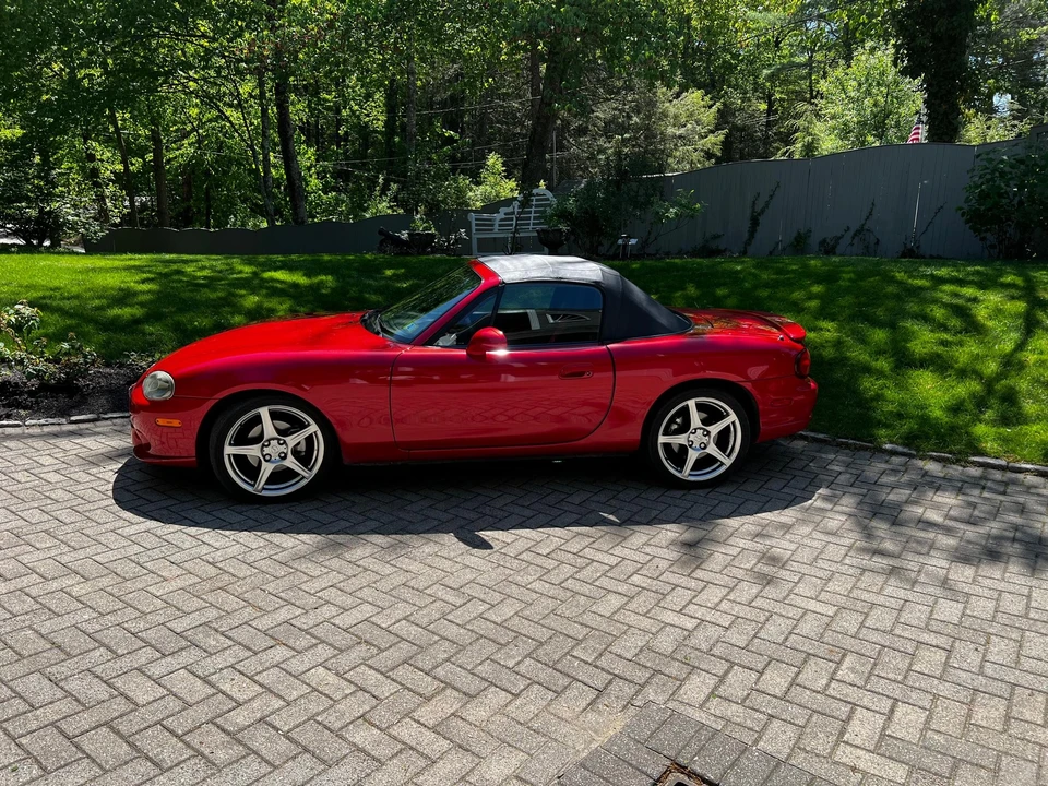 2004 Mazda NB Mazdaspeed MX-5 Miata - Image 15 of 31