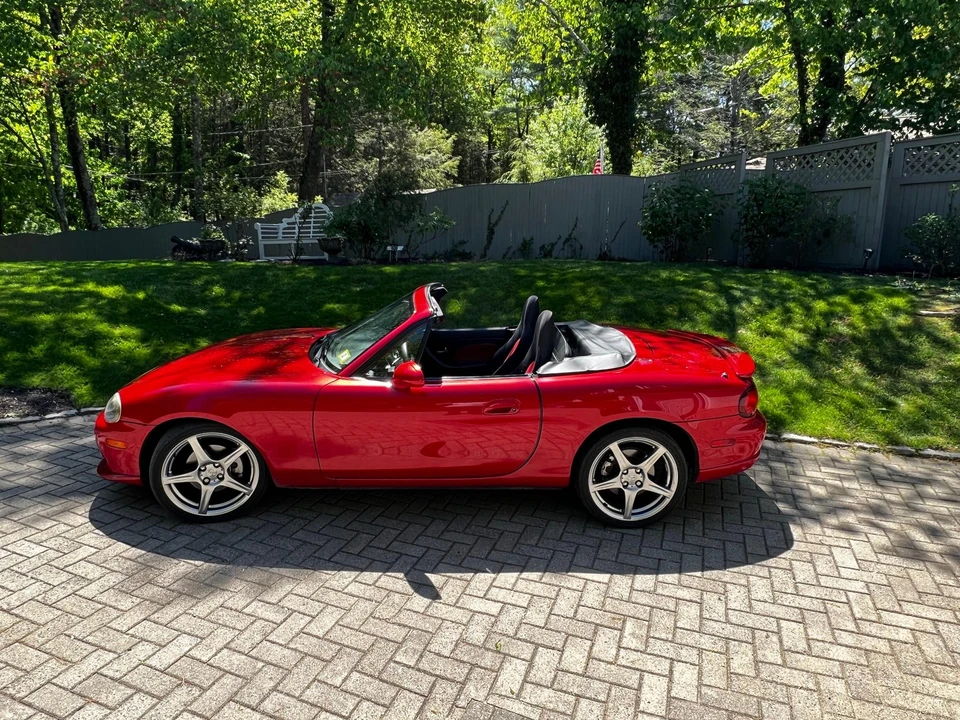 2004 Mazda NB Mazdaspeed MX-5 Miata - Image 5 of 31
