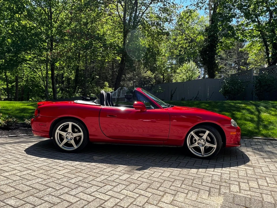 2004 Mazda NB Mazdaspeed MX-5 Miata - Image 10 of 31