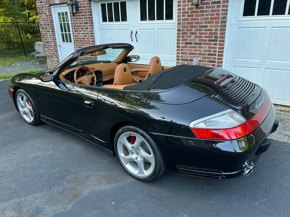 2004 Porsche 996 Carrera 4S - Image 11 of 31