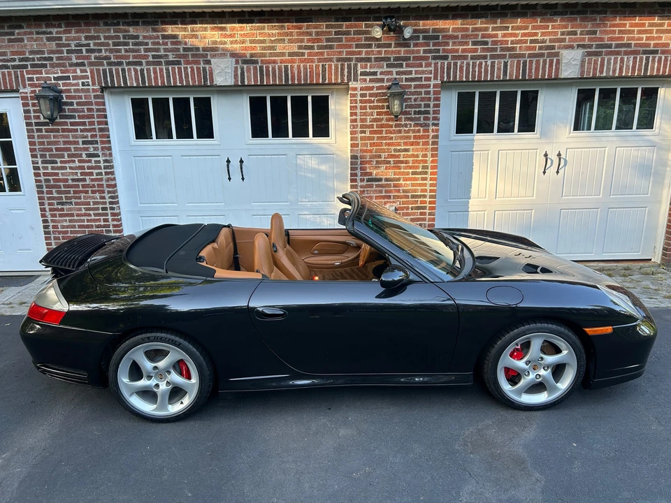 2004 Porsche 996 Carrera 4S - Image 19 of 31