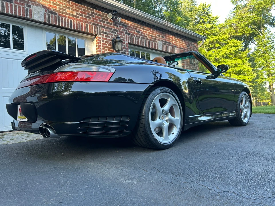 2004 Porsche 996 Carrera 4S - Image 15 of 31
