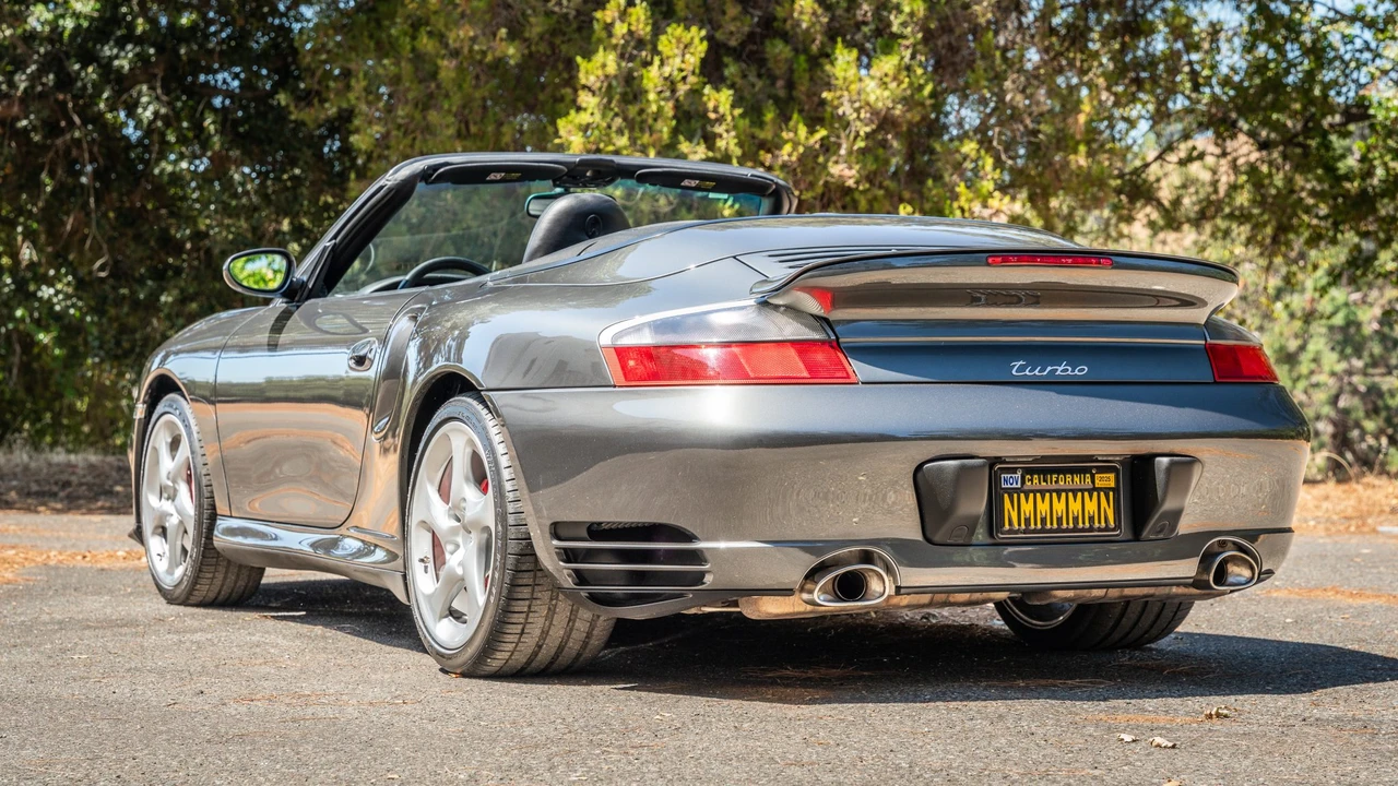 2004 Porsche 996 Turbo - Image 13 of 31