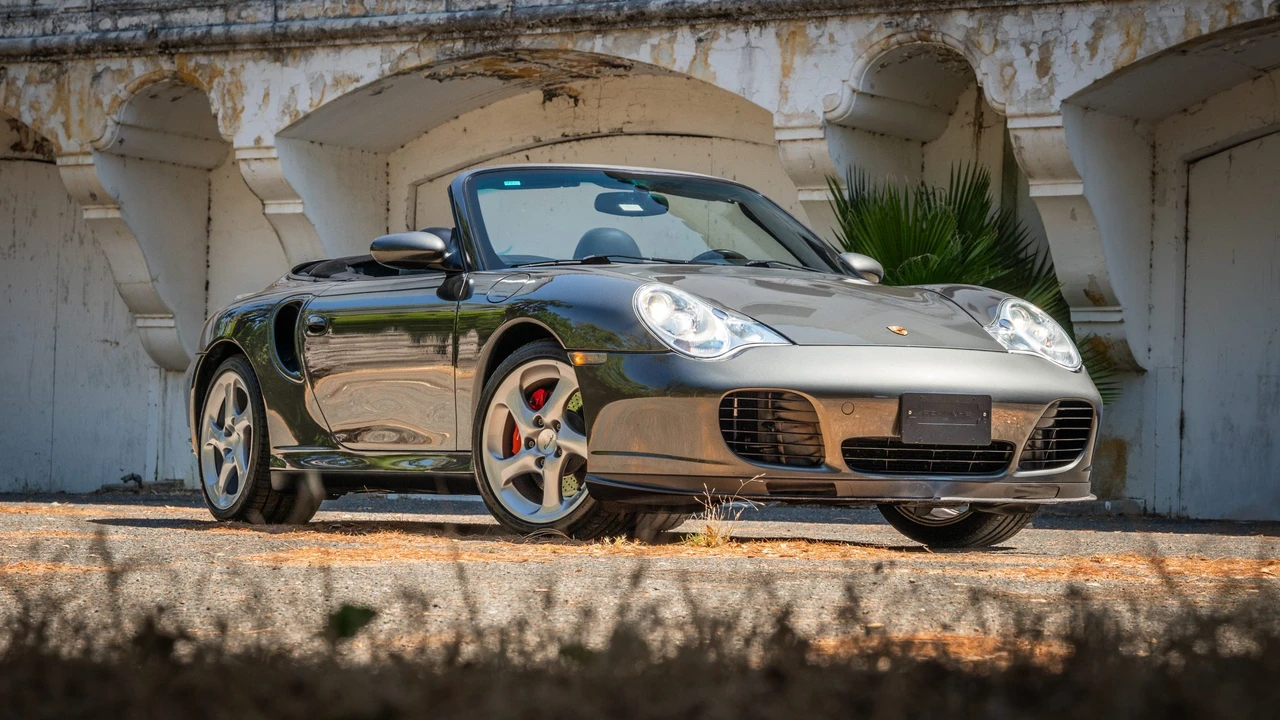 2004 Porsche 996 Turbo - Image 7 of 31