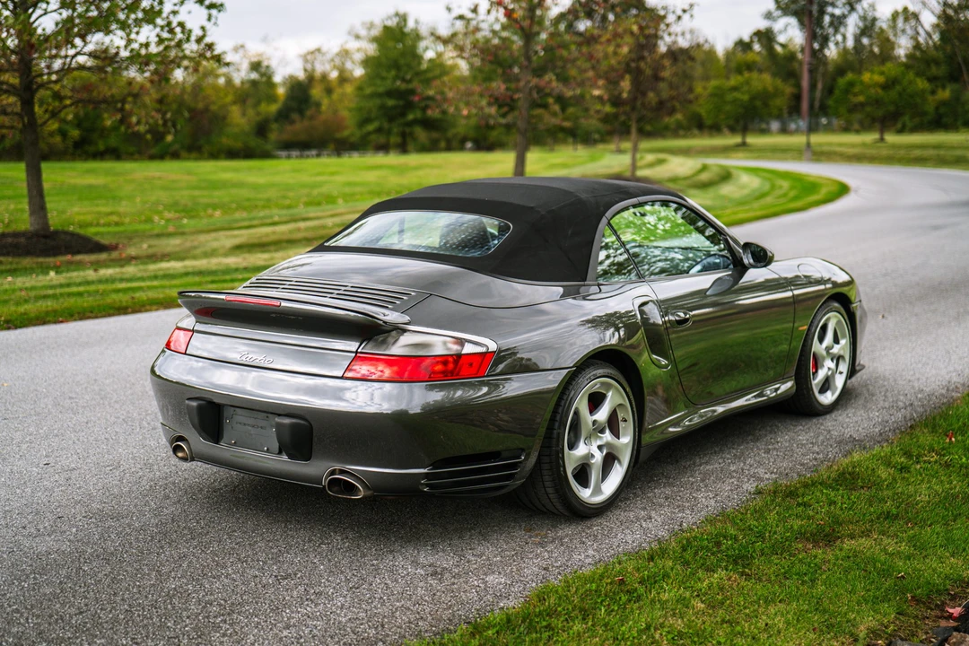 2004 Porsche 996 Turbo - Image 28 of 31