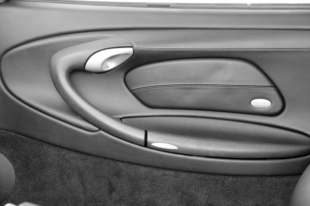 2004 Porsche 996 Turbo - Image 25 of 31