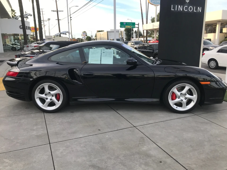 2004 Porsche 996 Turbo - Image 9 of 31