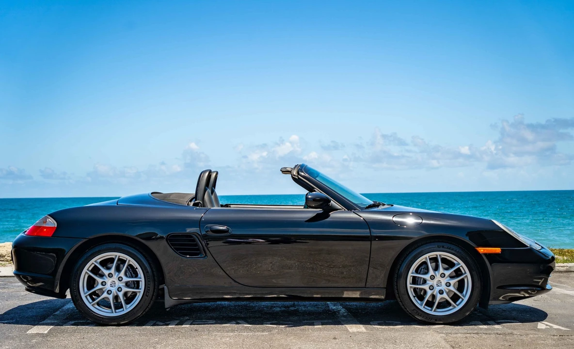 2004 Porsche 986 Boxster - Image 9 of 31