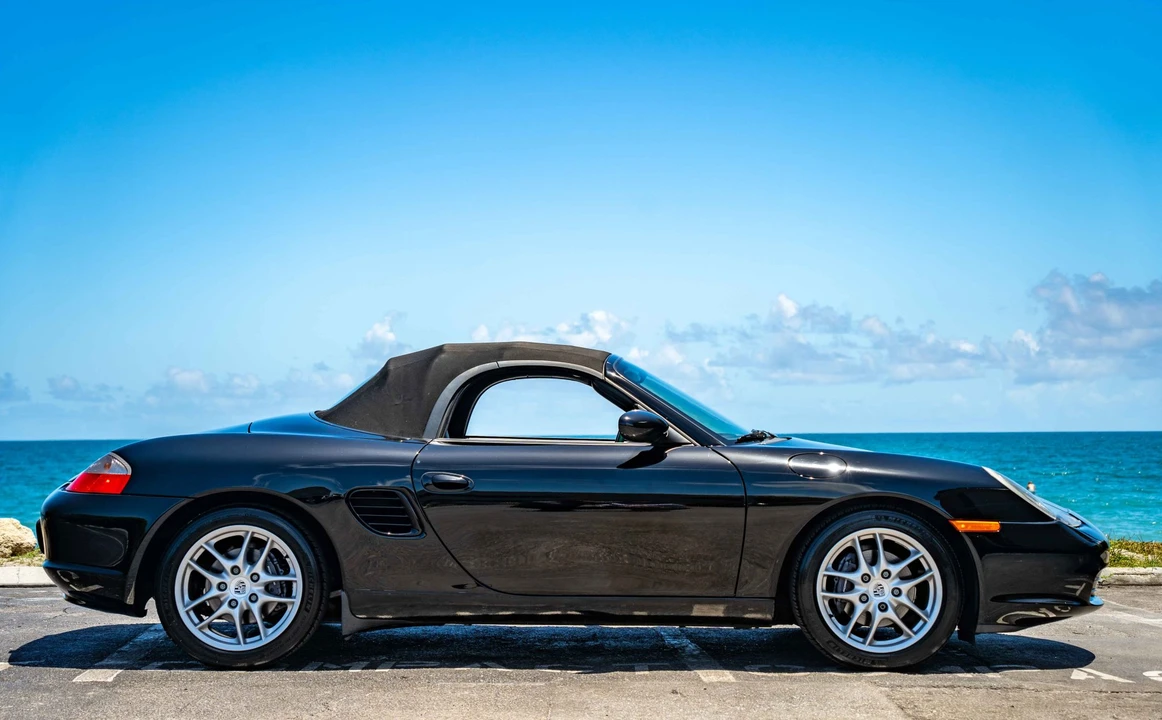 2004 Porsche 986 Boxster - Image 14 of 31