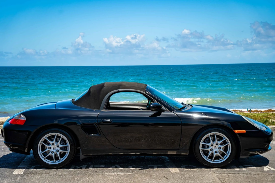 2004 Porsche 986 Boxster - Image 13 of 31