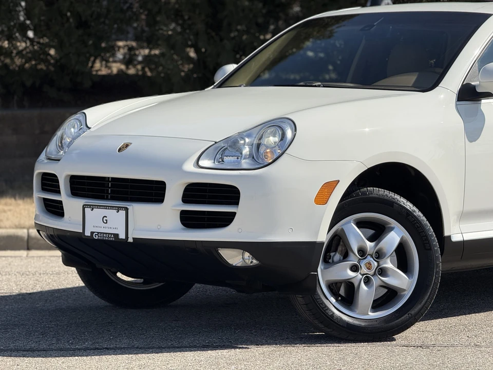 2004 Porsche 955/957 Cayenne S - Image 13 of 31