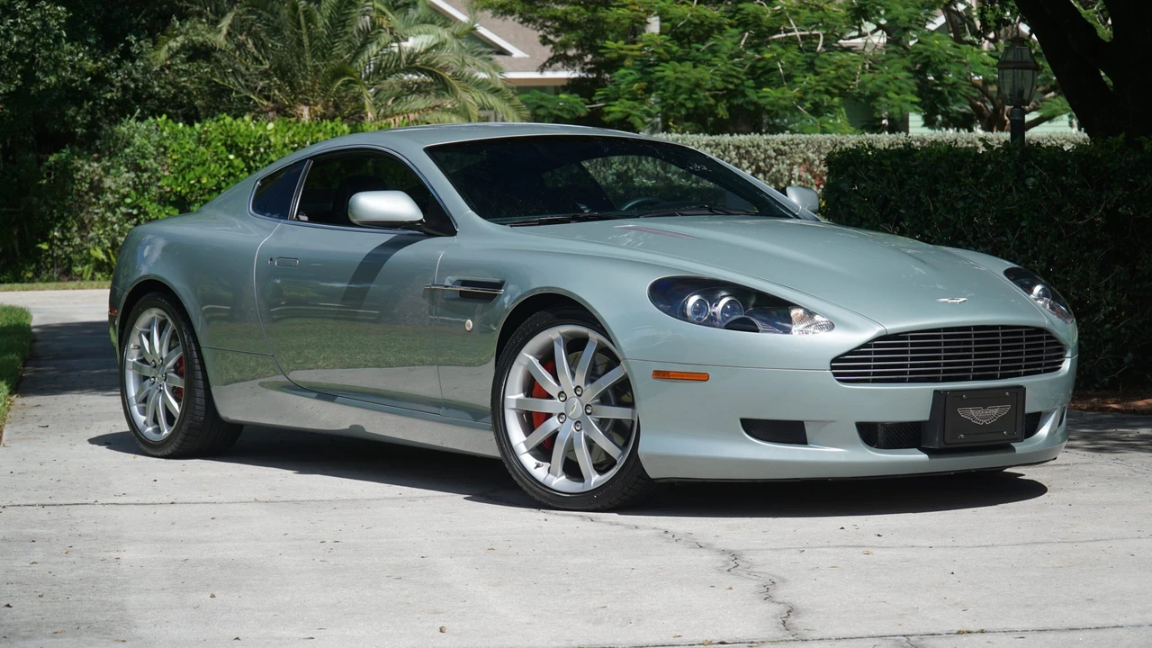 2005 Aston Martin DB9 - Image 7 of 31