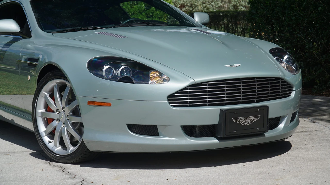 2005 Aston Martin DB9 - Image 20 of 31