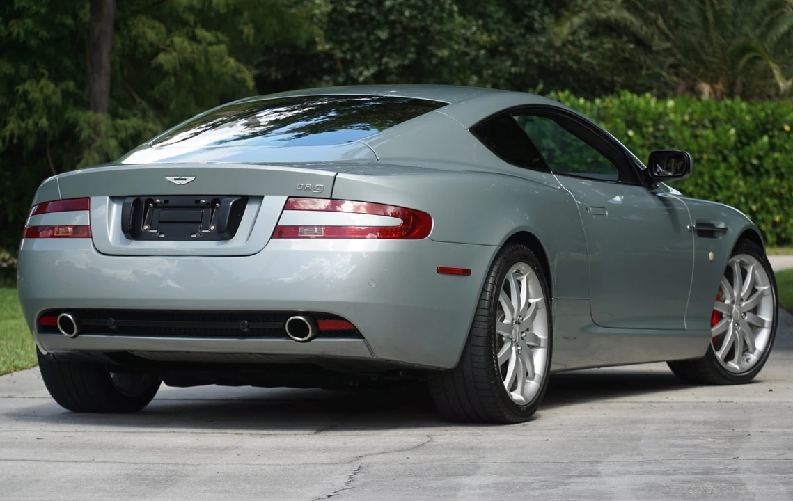 2005 Aston Martin DB9 - Image 11 of 31