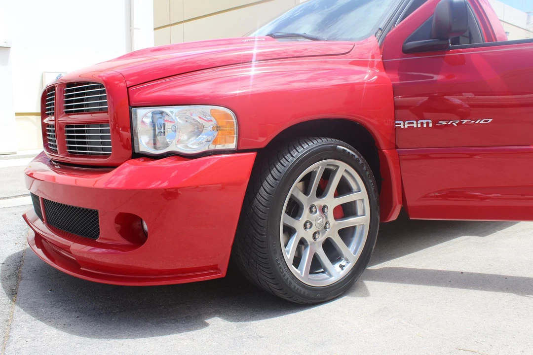 2005 Dodge Ram SRT-10 3rd Gen - Image 21 of 31