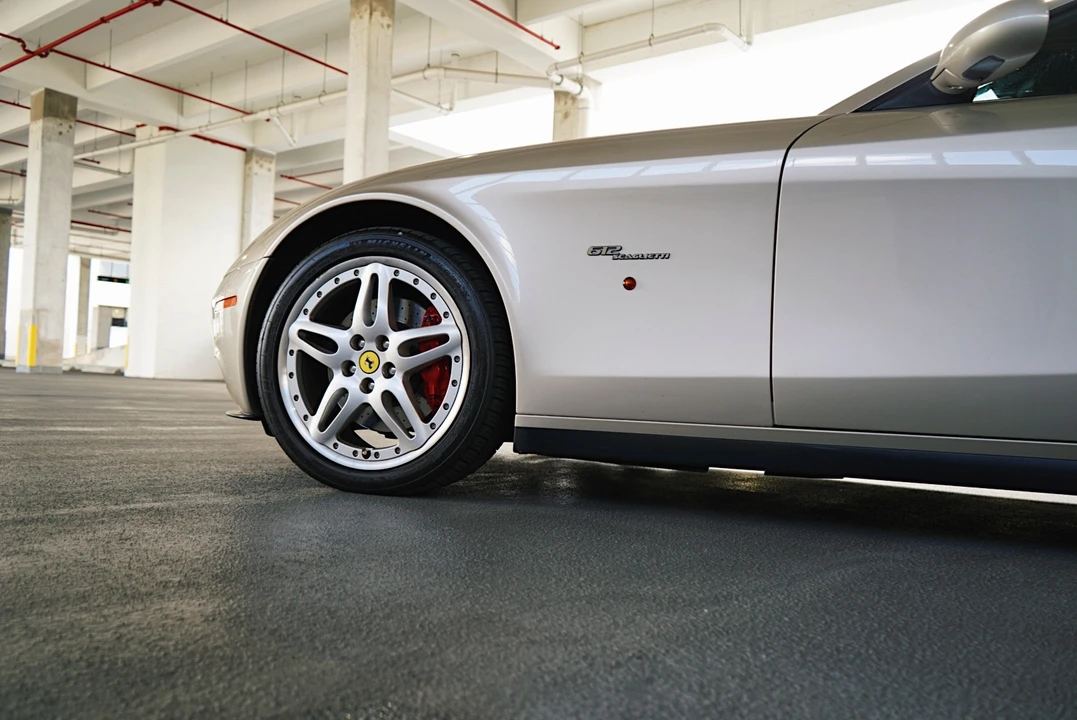 2005 Ferrari 612 - Image 16 of 31