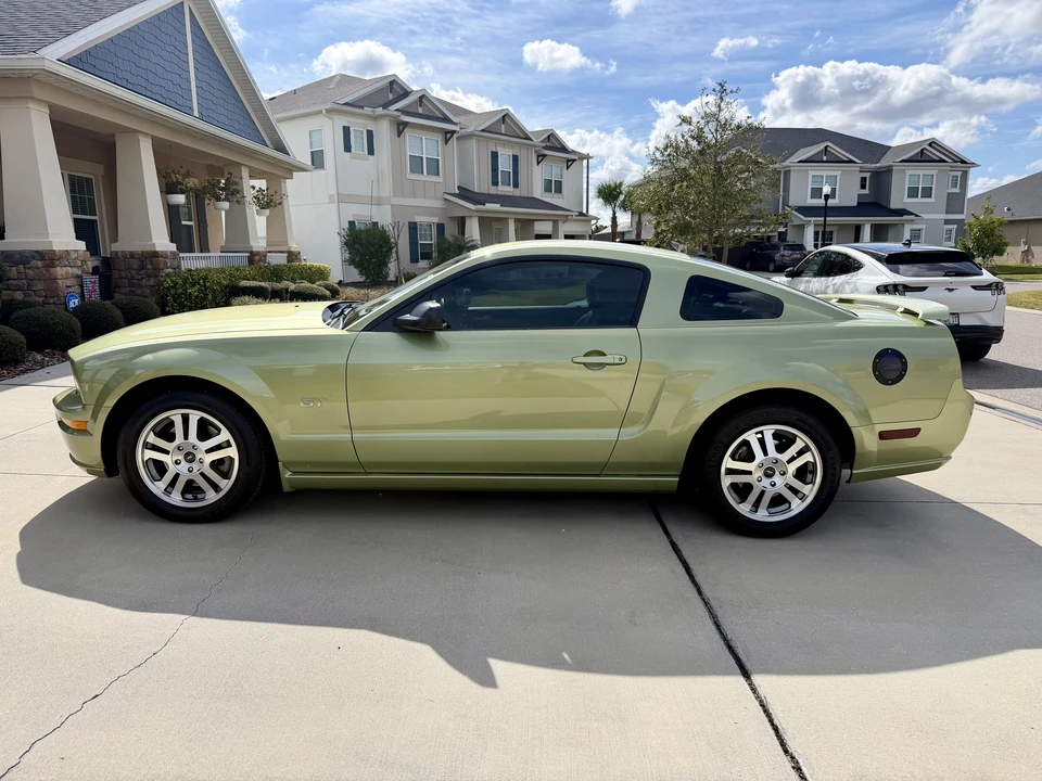 2005 Ford S197 Mustang GT - Image 4 of 31