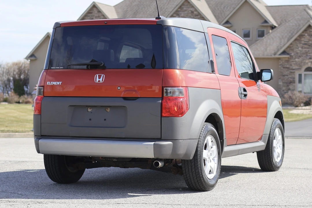 2005 Honda Element - Image 14 of 31