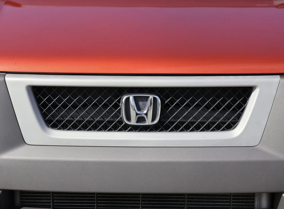 2005 Honda Element - Image 23 of 31