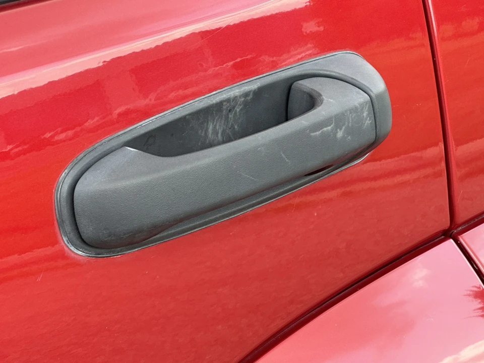 2005 Jeep KJ Liberty - Image 24 of 31