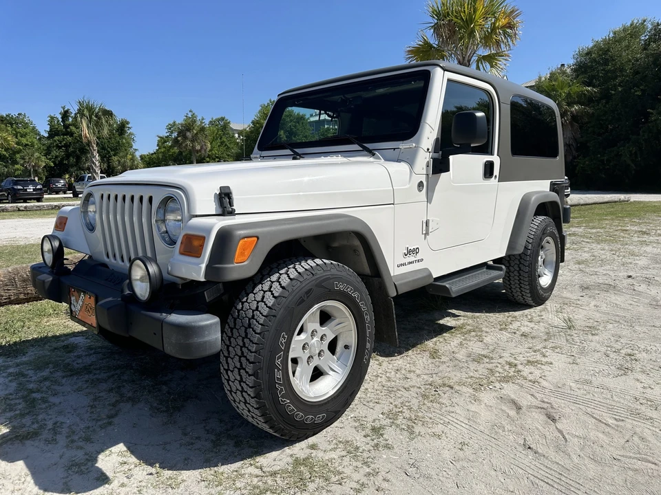 2005 Jeep TJ Wrangler - Image 3 of 31