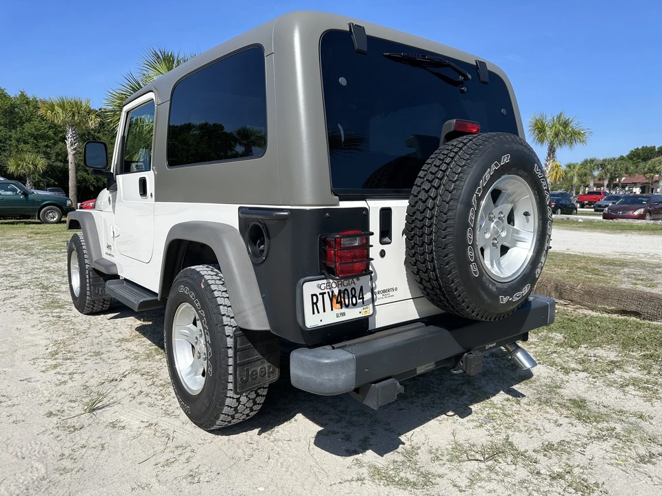 2005 Jeep TJ Wrangler - Image 10 of 31