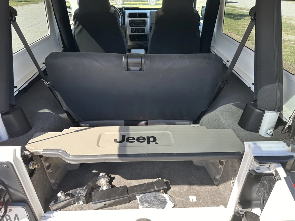 2005 Jeep TJ Wrangler - Image 25 of 31