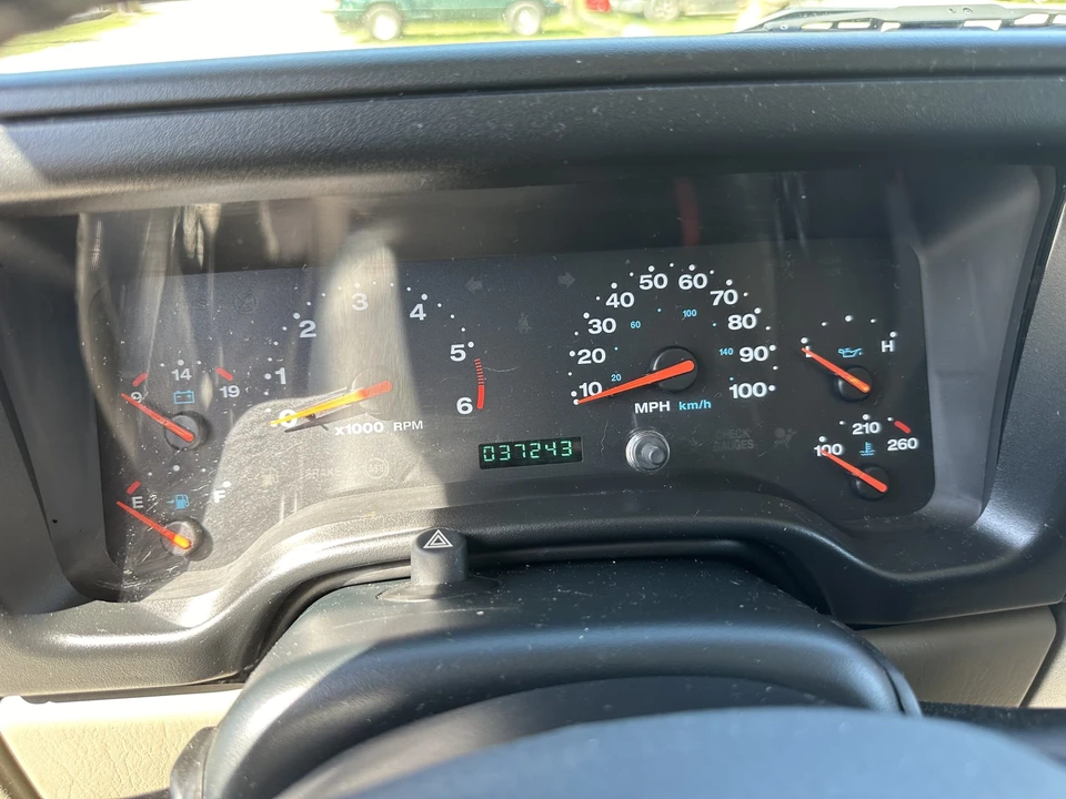 2005 Jeep TJ Wrangler - Image 19 of 31