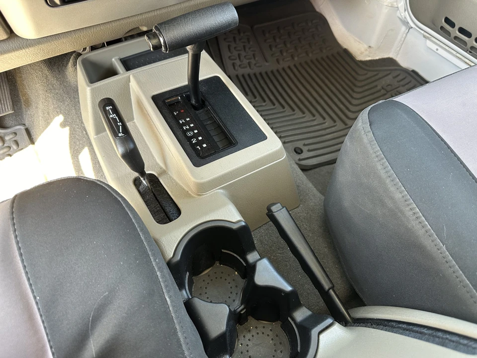 2005 Jeep TJ Wrangler - Image 21 of 31