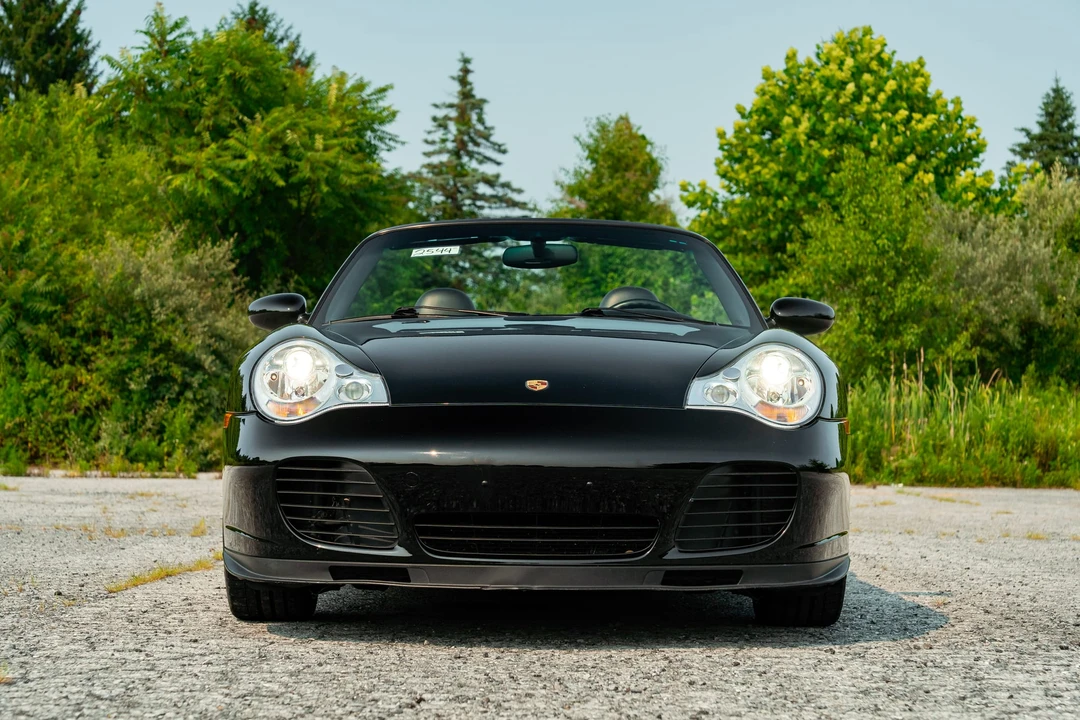 2005 Porsche 996 Turbo - Image 13 of 31