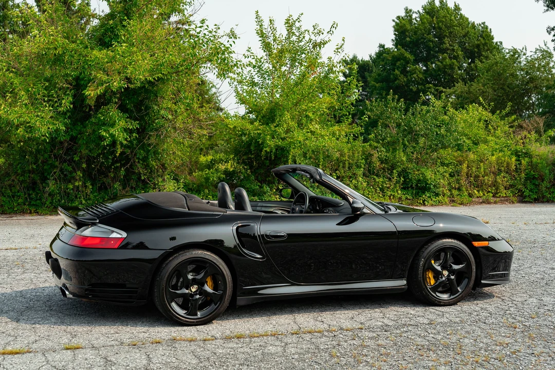 2005 Porsche 996 Turbo - Image 25 of 31