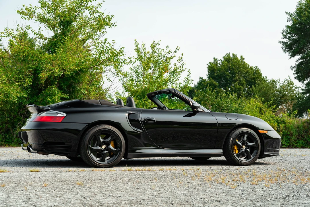 2005 Porsche 996 Turbo - Image 24 of 31