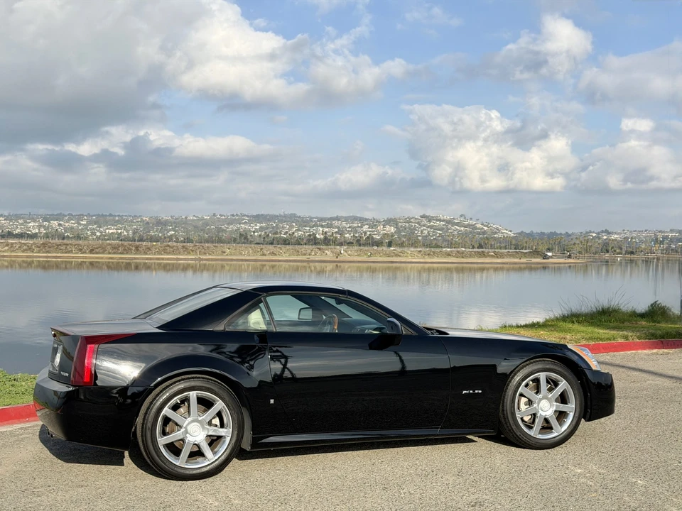 2006 Cadillac XLR - Image 20 of 31