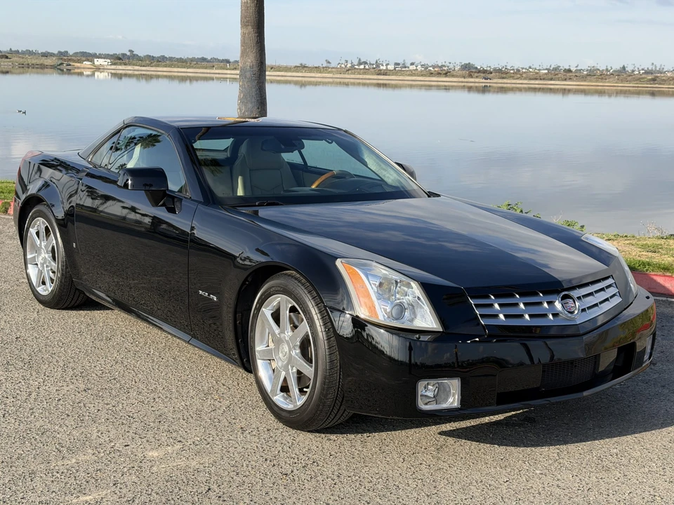 2006 Cadillac XLR - Image 26 of 31