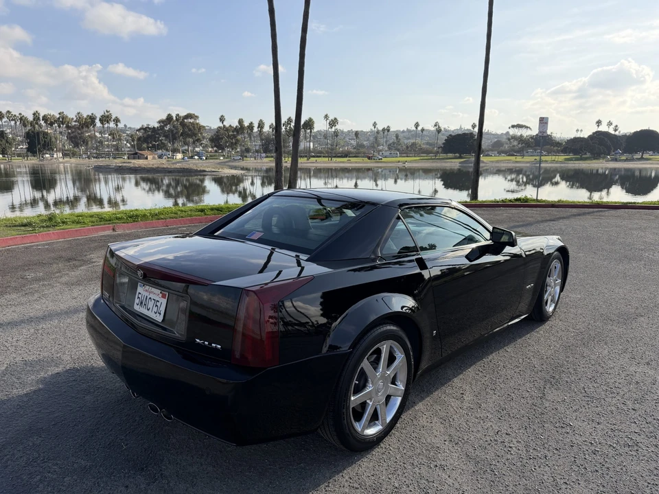 2006 Cadillac XLR - Image 19 of 31