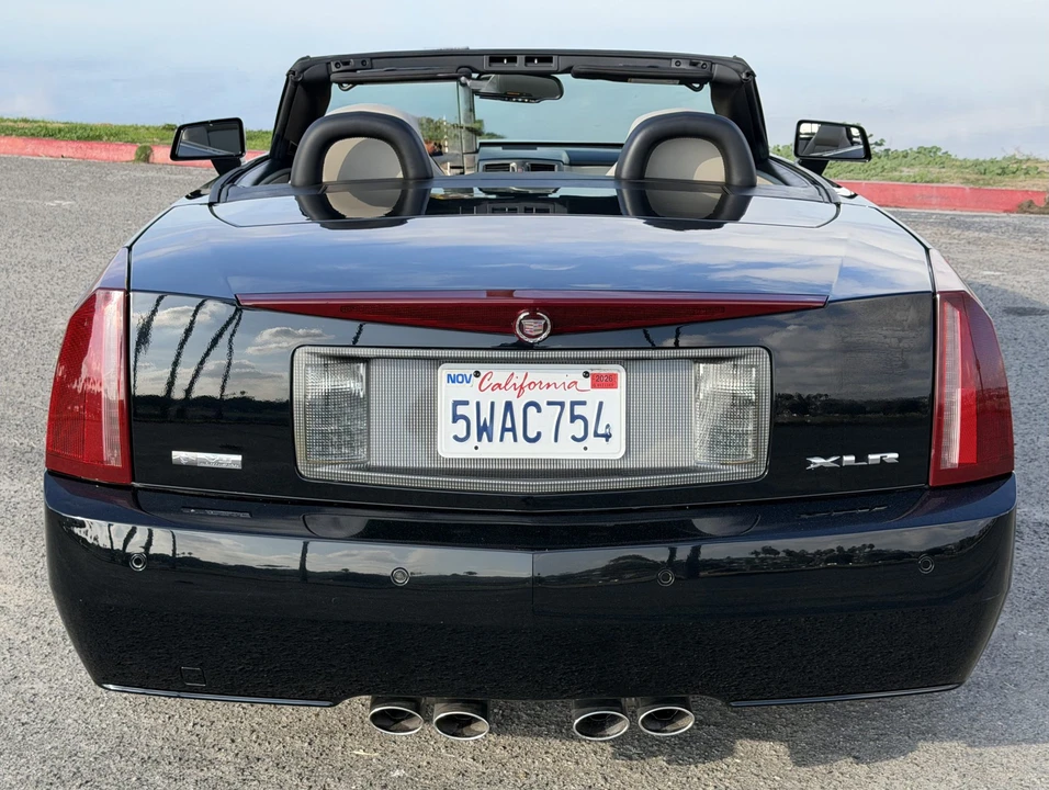 2006 Cadillac XLR - Image 15 of 31