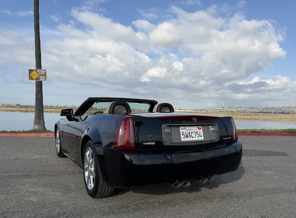 2006 Cadillac XLR - Image 13 of 31