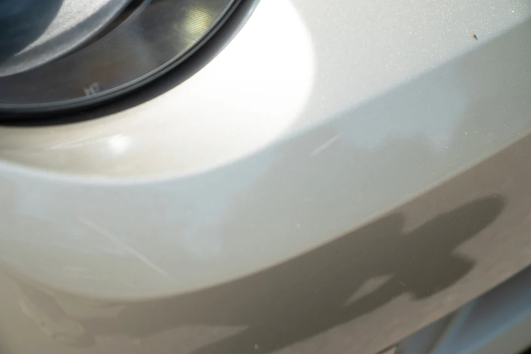 2006 Chrysler Crossfire - Image 16 of 31