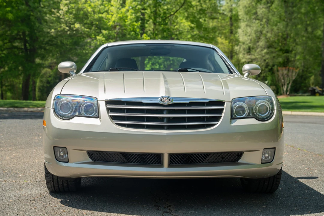 2006 Chrysler Crossfire - Image 2 of 31